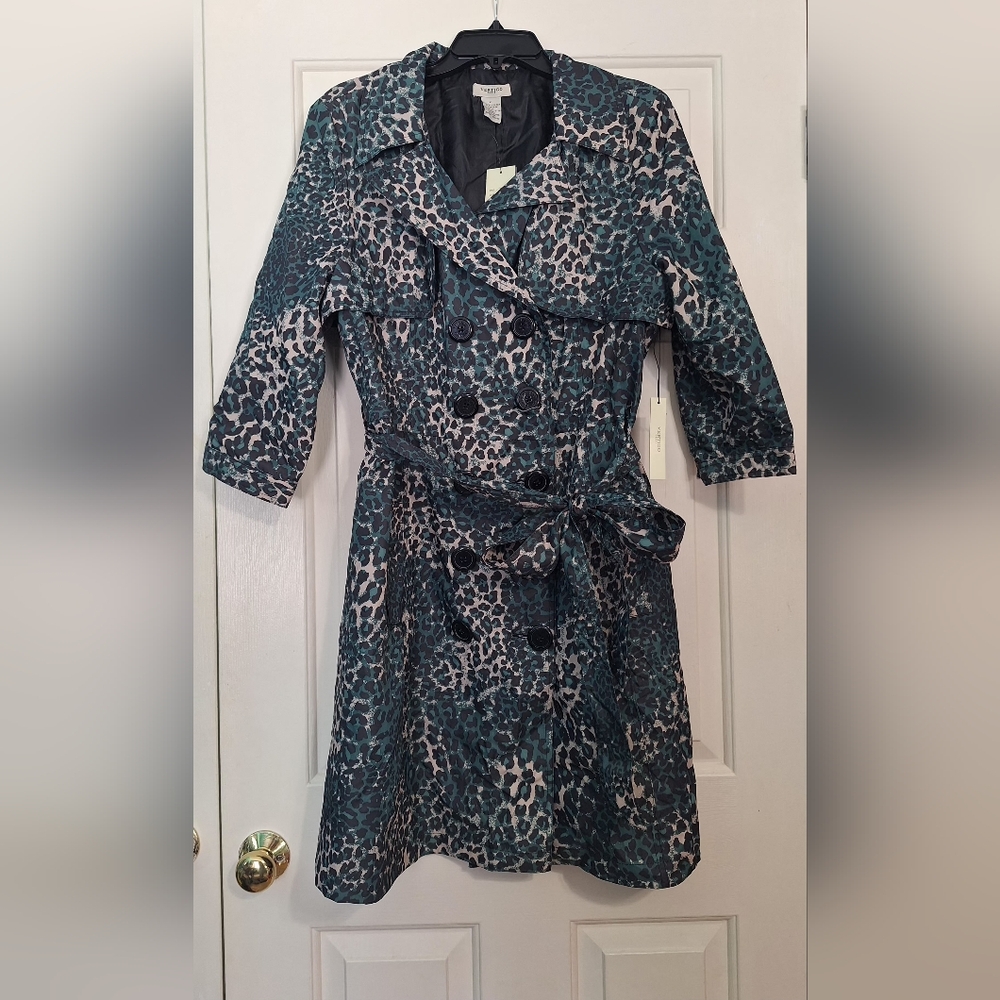 NWT Vertigo Paris Teal and Cream Animal Print Coat